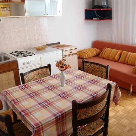 Beach Front Apartment In Crikvenica