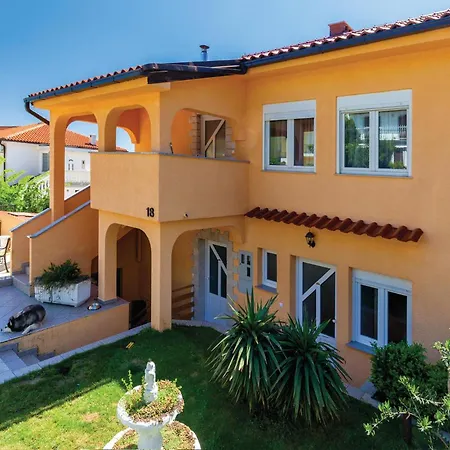 Apartment Beautiful Apartment In Crikvenica With Kitchen