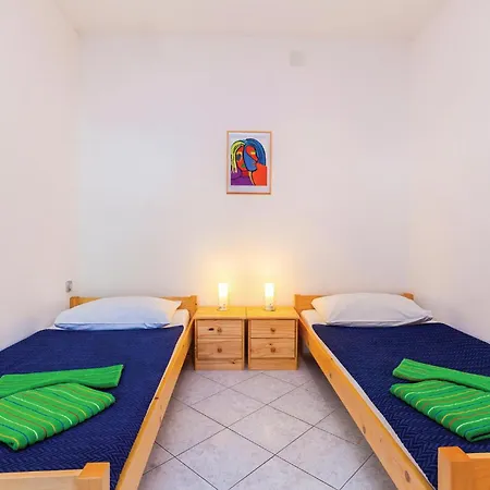 Beach Front Apartment In Crikvenica Цриквеница