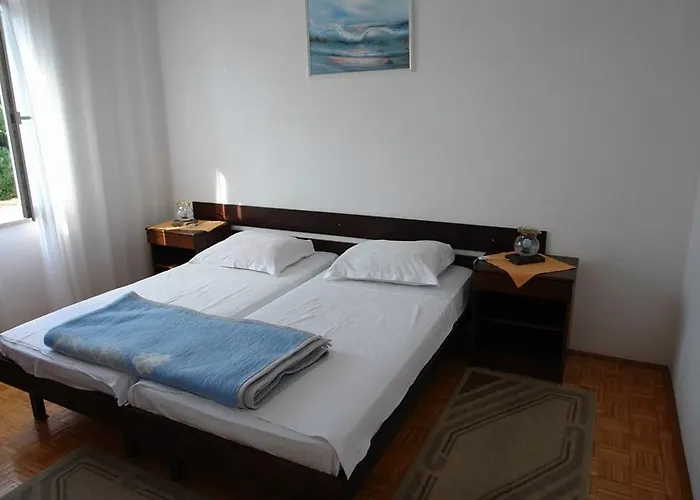 2 Bedroom Cozy Apartment In Crikvenica * Цриквеница